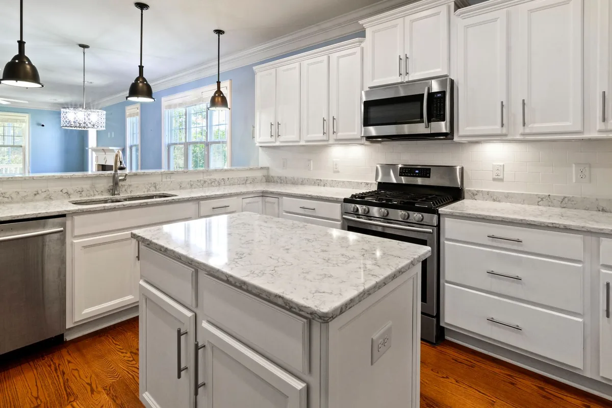 Filth & Squalor Cleanup in Highland Lakes, AL
